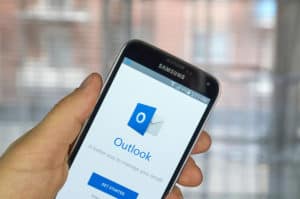 Outlook mobile app
